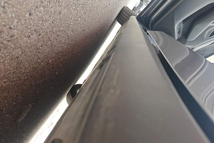 Used BYD Qin L 2025 DM-i Smart Drive 80KM Leading Model Left Side Sill