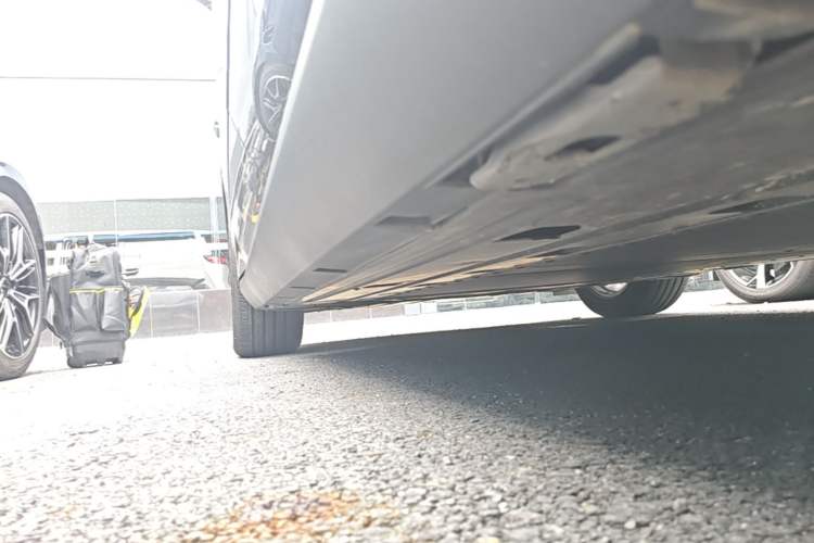Used BYD Qin L 2025 EV 545KM Beyond Version Left Side Sill