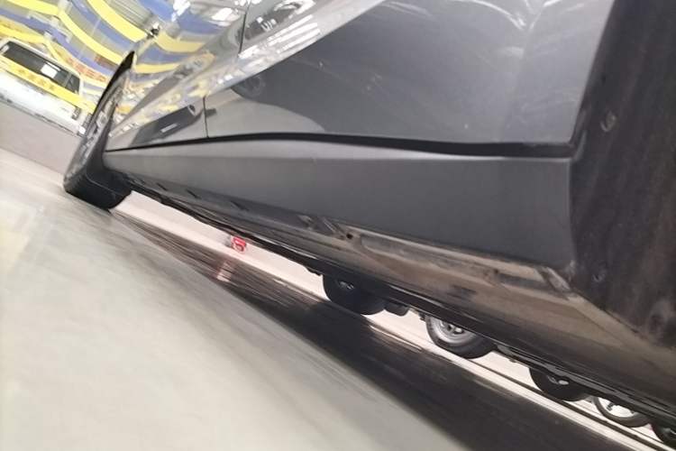 Used BYD Qin L 2025 DM-i Smart Drive 80KM Leading Model Left Side Sill
