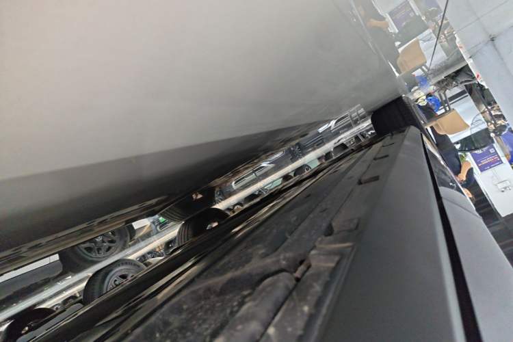 Used BYD Qin L 2025 DM-i Smart Drive 80KM Leading Model Left Side Sill