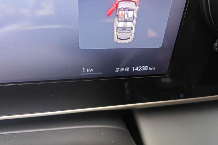 Used BYD Qin L 2025 DM-i Smart Drive 80KM Leading Model Odometer Close Up