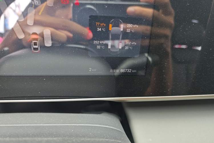 Used BYD Qin L 2025 DM-i Smart Drive 120KM Leading Model Odometer Close Up