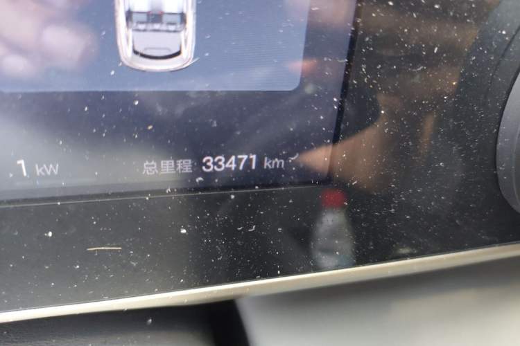 Used BYD Qin L 2025 DM-i Smart Drive 80KM Superior Model Odometer Close Up