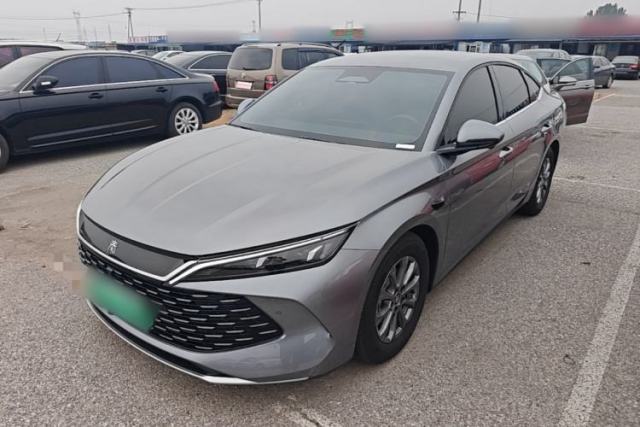 Used BYD Qin L 2025 DM-i Smart Drive 80KM Leading Model