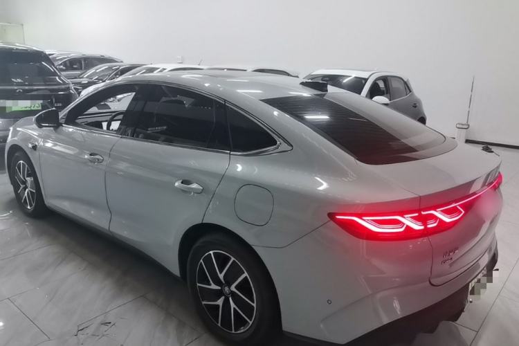 Used BYD Qin L 2025 DM-i Smart Drive 120KM Leading Model Rear Left 45 Deg