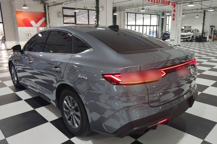 Used BYD Qin L 2025 DM-i Smart Drive 80KM Leading Model Rear Left 45 Deg