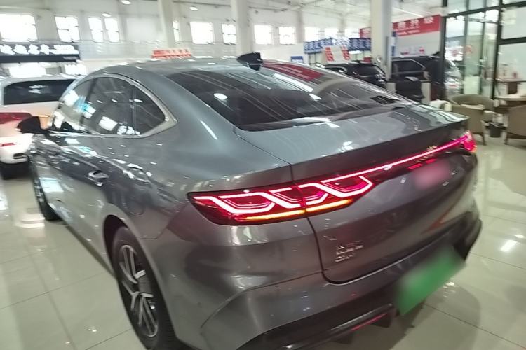 Used BYD Qin L 2025 DM-i Smart Drive 120KM Leading Model Rear Left 45 Deg