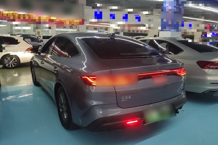 Used BYD Qin L 2025 DM-i Smart Drive 80KM Leading Model Rear Left 45 Deg