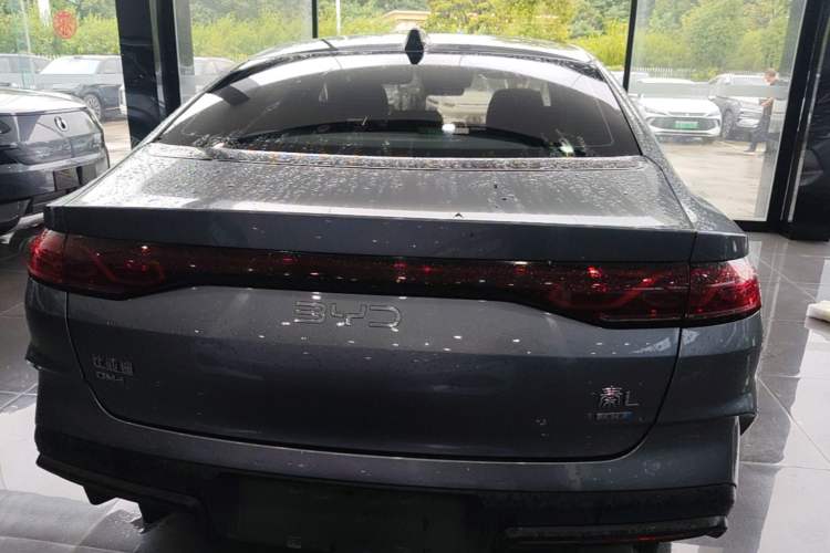 Used BYD Qin L 2025 DM-i Smart Drive 120KM Superior Model Rear
