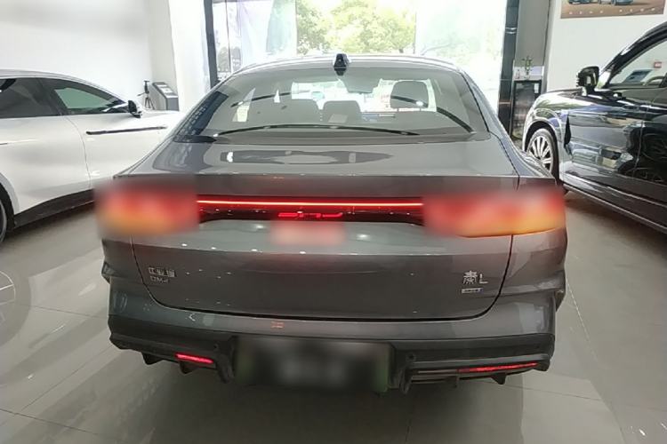 Used BYD Qin L 2025 DM-i Smart Drive 120KM Leading Model Rear