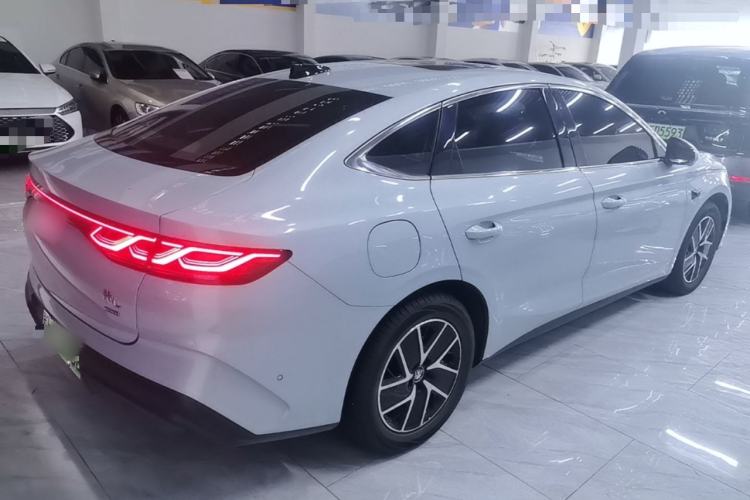 Used BYD Qin L 2025 DM-i Smart Drive 120KM Leading Model Rear Right 45 Deg