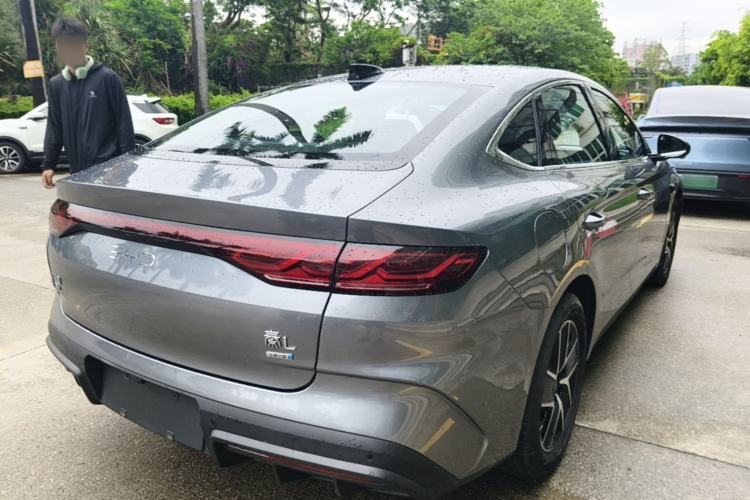 Used BYD Qin L 2025 DM-i Smart Drive 120KM Leading Model Rear Right 45 Deg