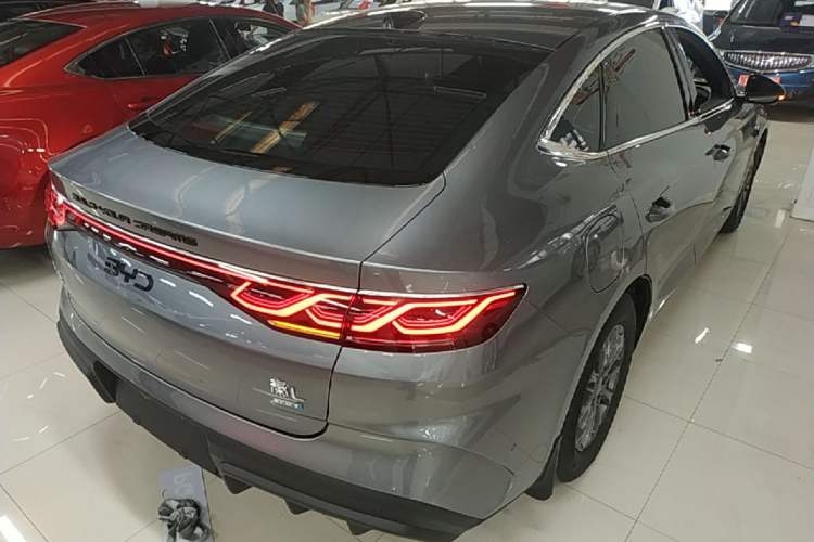 Used BYD Qin L 2025 DM-i Smart Drive 80KM Leading Model Rear Right 45 Deg