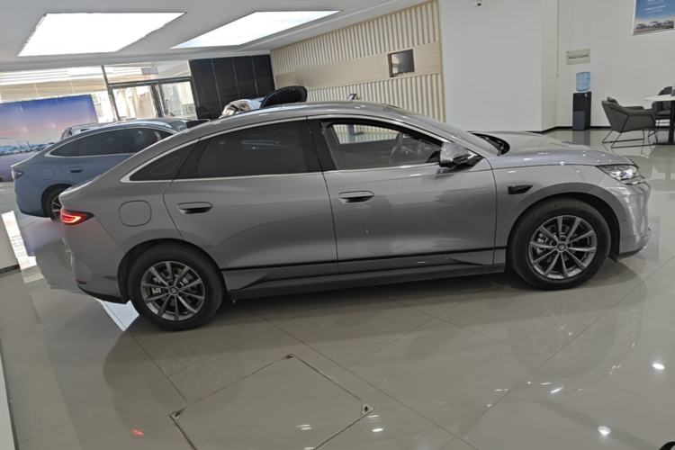 Used BYD Qin L 2025 EV 470KM Leading Edition Rear Right 45 Deg