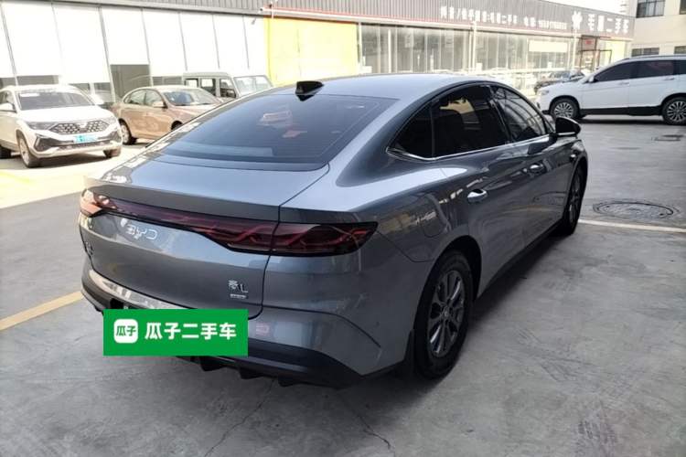 Used BYD Qin L 2025 DM-i Smart Drive 80KM Leading Model Rear Right 45 Deg