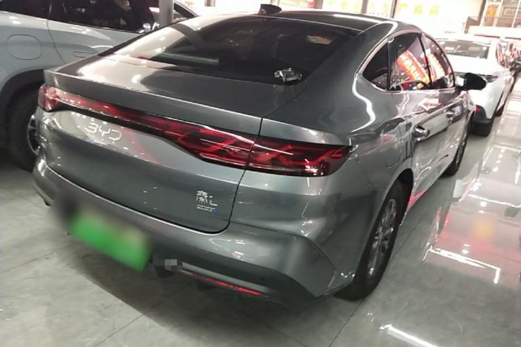 Used BYD Qin L 2025 DM-i Smart Drive 80KM Leading Model Rear Right 45 Deg