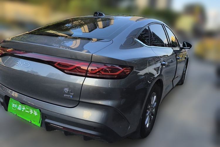 Used BYD Qin L 2025 DM-i Smart Drive 80KM Leading Model Rear Right 45 Deg