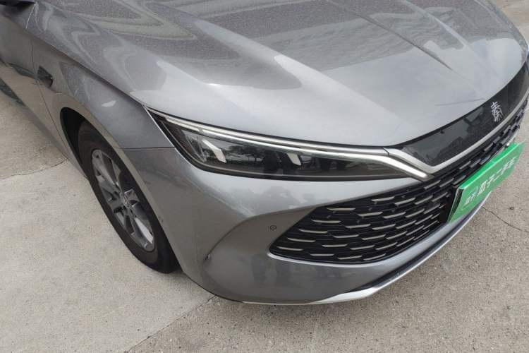 Used BYD Qin L 2025 DM-i Smart Drive 80KM Leading Model Right Front Headlight