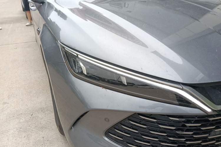 Used BYD Qin L 2025 DM-i Smart Drive 80KM Leading Model Right Front Headlight