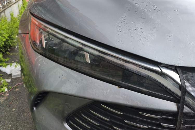 Used BYD Qin L 2025 DM-i Smart Drive 120KM Leading Model Right Front Headlight