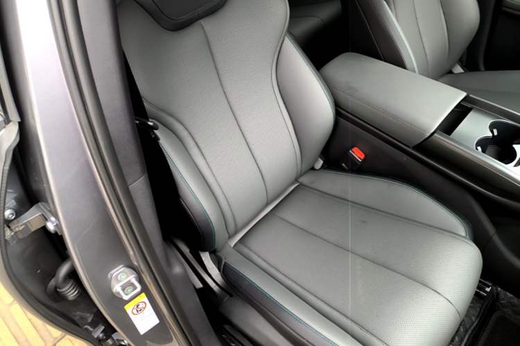 Used BYD Qin L 2025 EV 470KM Leading Edition Right Front Seat