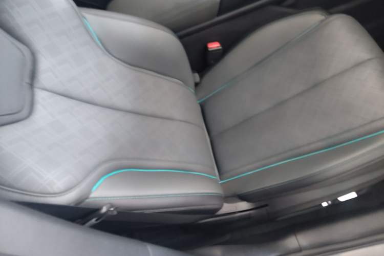 Used BYD Qin L 2025 EV 545KM Excellence Edition Right Front Seat