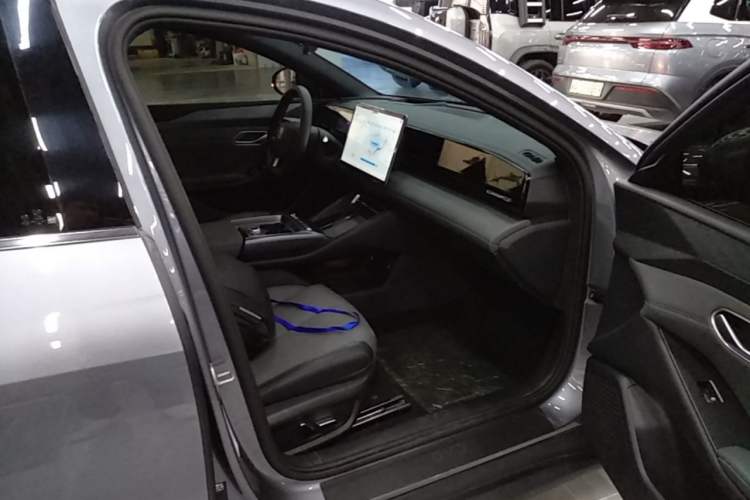 Used BYD Qin L 2025 EV 545KM Excellence Edition Right Front Seat