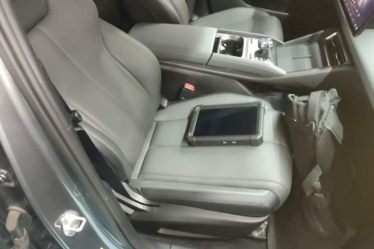 Used BYD Qin L 2025 DM-i Smart Drive 80KM Leading Model Right Front Seat