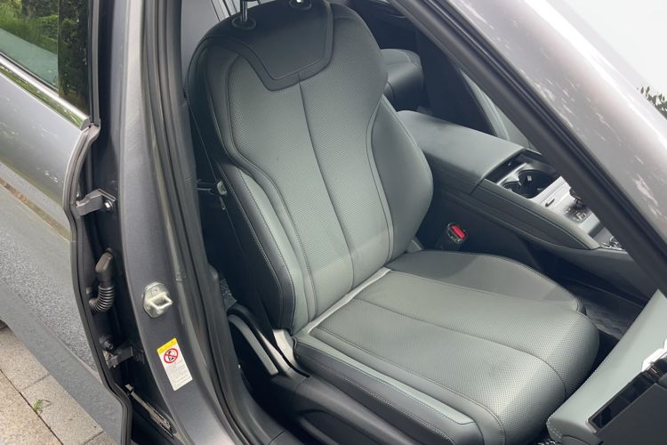 Used BYD Qin L 2025 DM-i Smart Drive 80KM Leading Model Right Front Seat