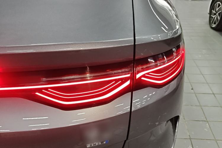 Used BYD Qin L 2025 EV 545KM Cloud Suspension Edition Right Rear Taillight