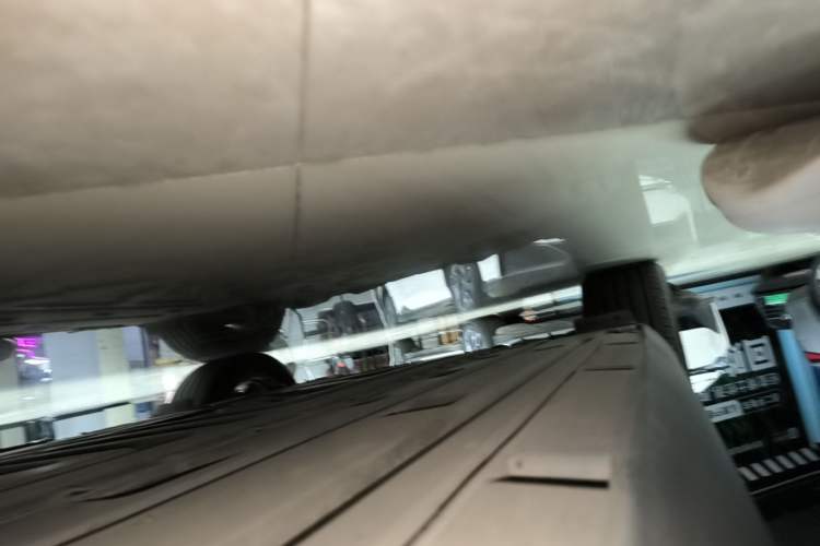 Used BYD Qin L 2025 EV 545KM Beyond Version Right Side Sill