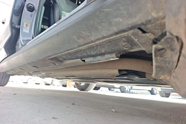 Used BYD Qin L 2025 DM-i Smart Drive 80KM Leading Model Right Side Sill