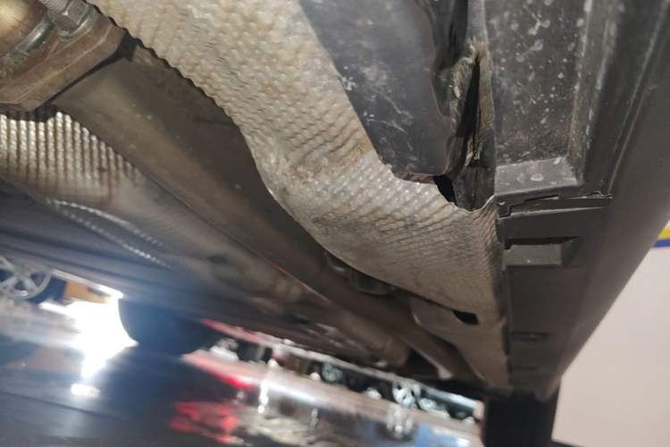 Used BYD Qin L 2025 DM-i Smart Drive 120KM Leading Model Right Side Sill