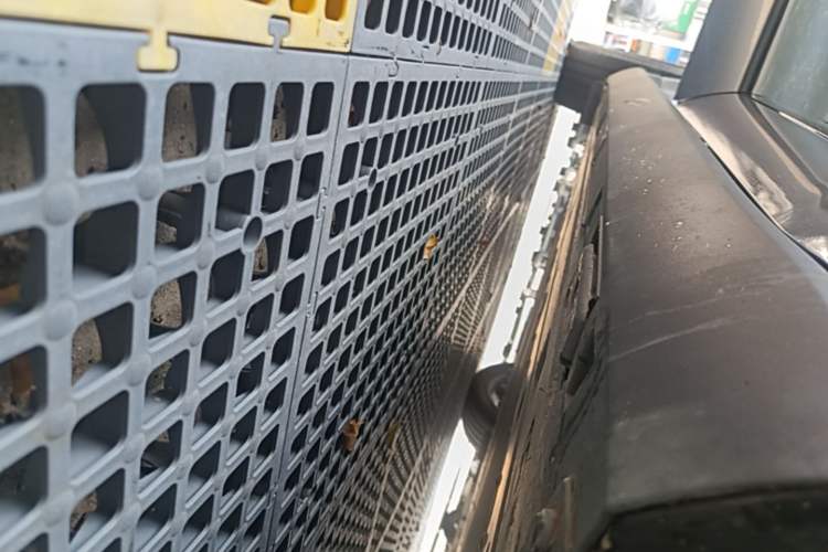 Used BYD Qin L 2025 EV 545KM Beyond Version Right Side Sill