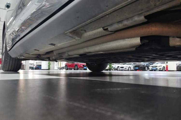 Used BYD Qin L 2025 DM-i Smart Drive 80KM Leading Model Right Side Sill