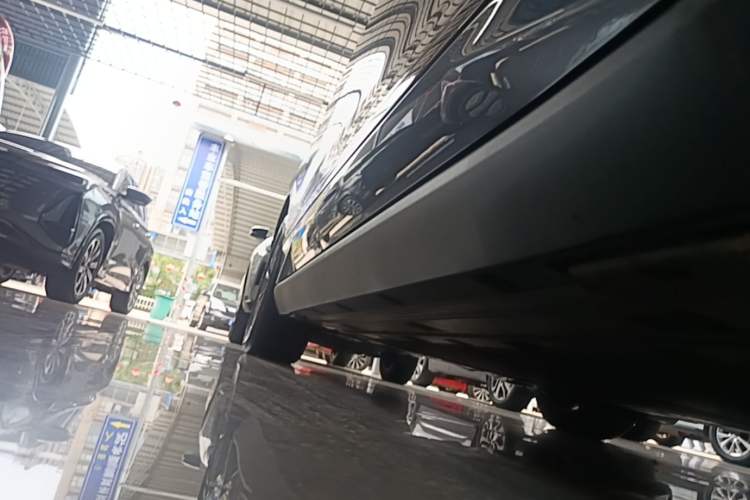 Used BYD Qin L 2025 EV 545KM Beyond Version Right Side Sill