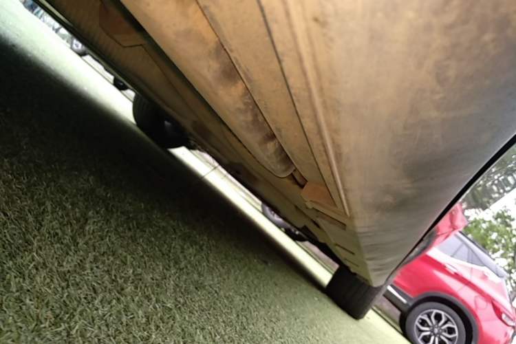 Used BYD Qin L 2025 DM-i Smart Drive 120KM Leading Model Right Side Sill