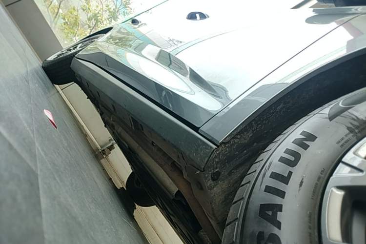 Used BYD Qin L 2025 DM-i Smart Drive 80KM Leading Model Right Side Sill