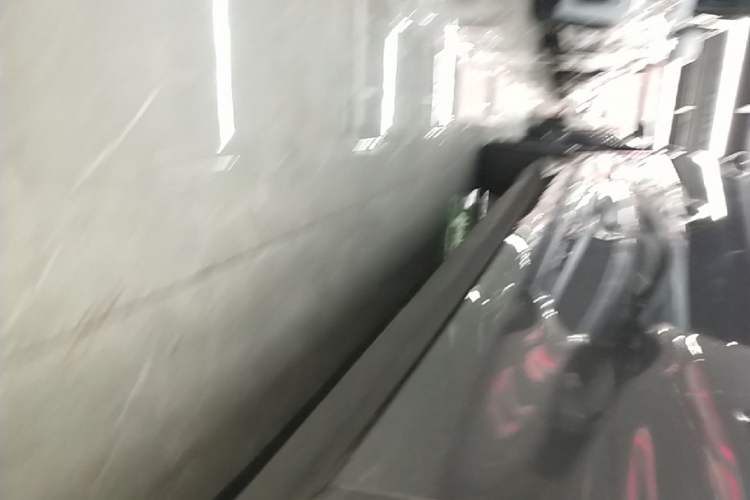 Used BYD Qin L 2025 DM-i Smart Drive 80KM Leading Model Right Side Sill