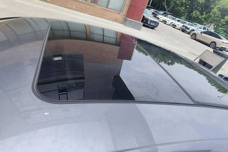 Used BYD Qin L 2025 DM-i Smart Drive 120KM Leading Model Roof