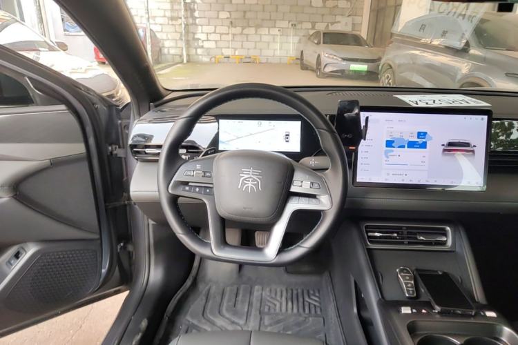 Used BYD Qin L 2025 EV 545KM Beyond Version Steering Wheel