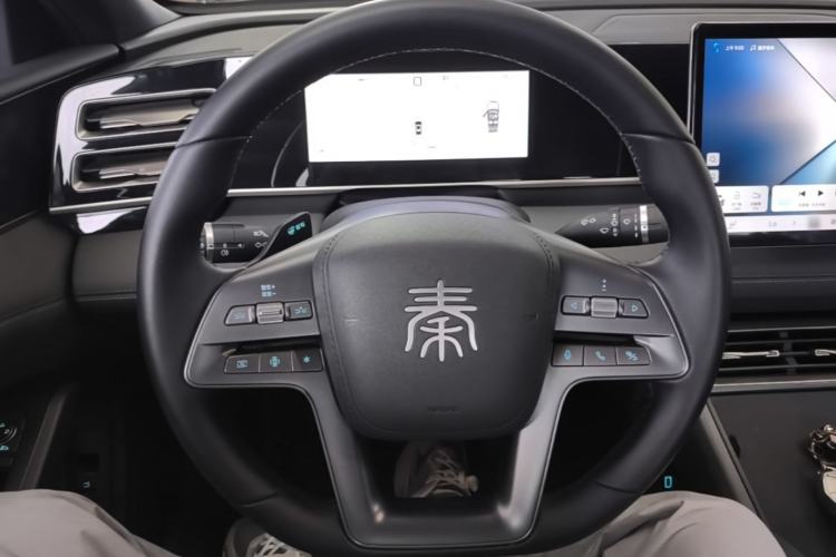 Used BYD Qin L 2025 DM-i Smart Drive 80KM Leading Model Steering Wheel