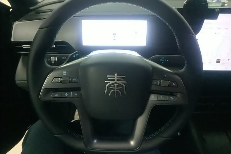 Used BYD Qin L 2025 EV 545KM Beyond Version Steering Wheel