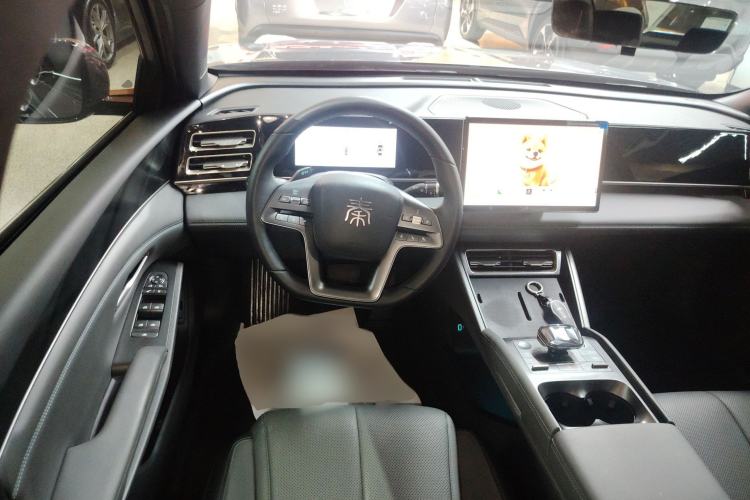 Used BYD Qin L 2025 DM-i Smart Drive 80KM Leading Model Steering Wheel