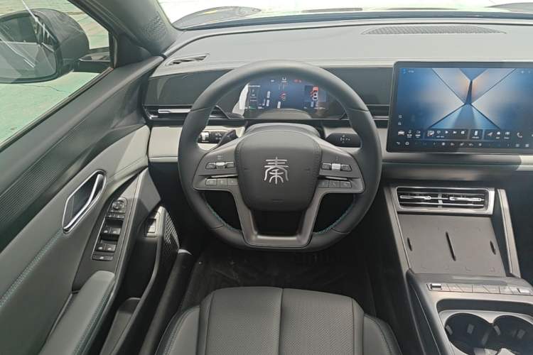 Used BYD Qin L 2025 EV 470KM Leading Edition Steering Wheel