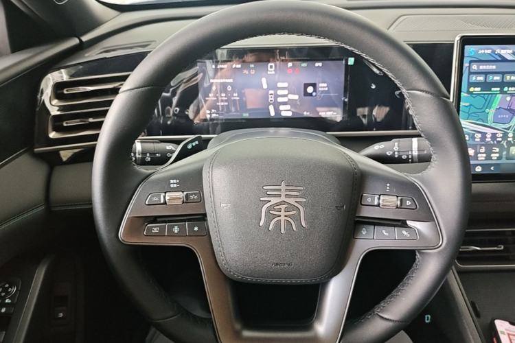 Used BYD Qin L 2025 DM-i Smart Drive 80KM Leading Model Steering Wheel