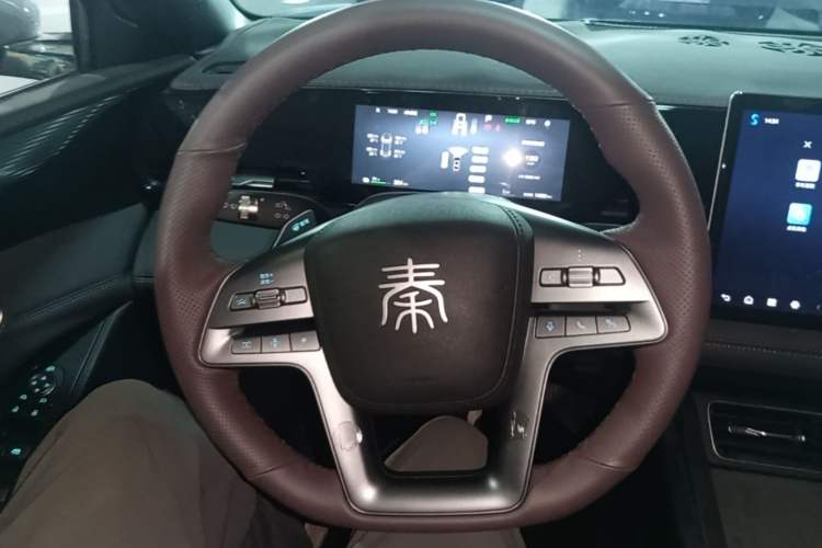 Used BYD Qin L 2025 EV 470KM Leading Edition Steering Wheel