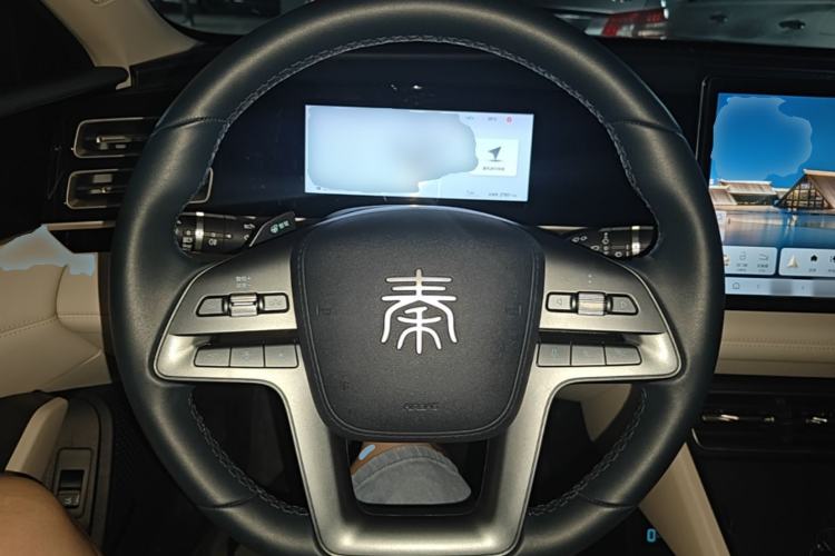 Used BYD Qin L 2025 DM-i Smart Drive 80KM Leading Model Steering Wheel