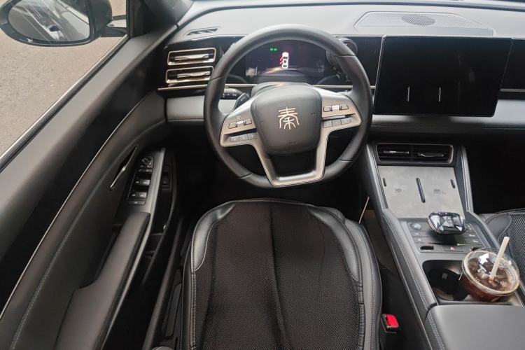 Used BYD Qin L 2025 DM-i Smart Drive 80KM Leading Model Steering Wheel