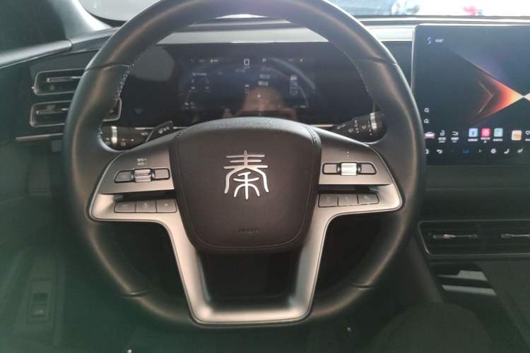 Used BYD Qin L 2025 DM-i Smart Drive 120KM Superior Model Steering Wheel